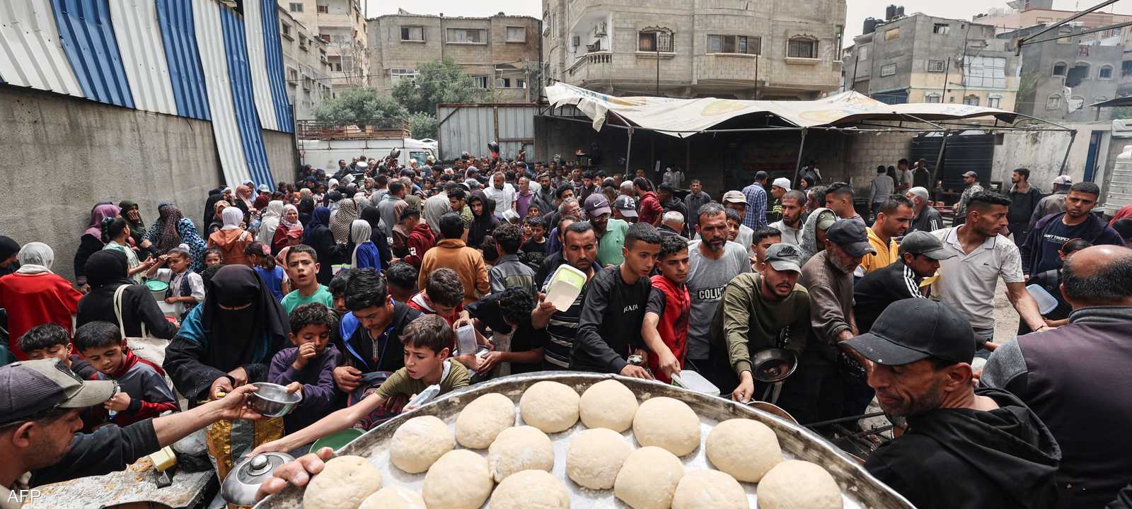 إسرائيل منعت المساعدات عن غزة منذ أكثر من شهرين