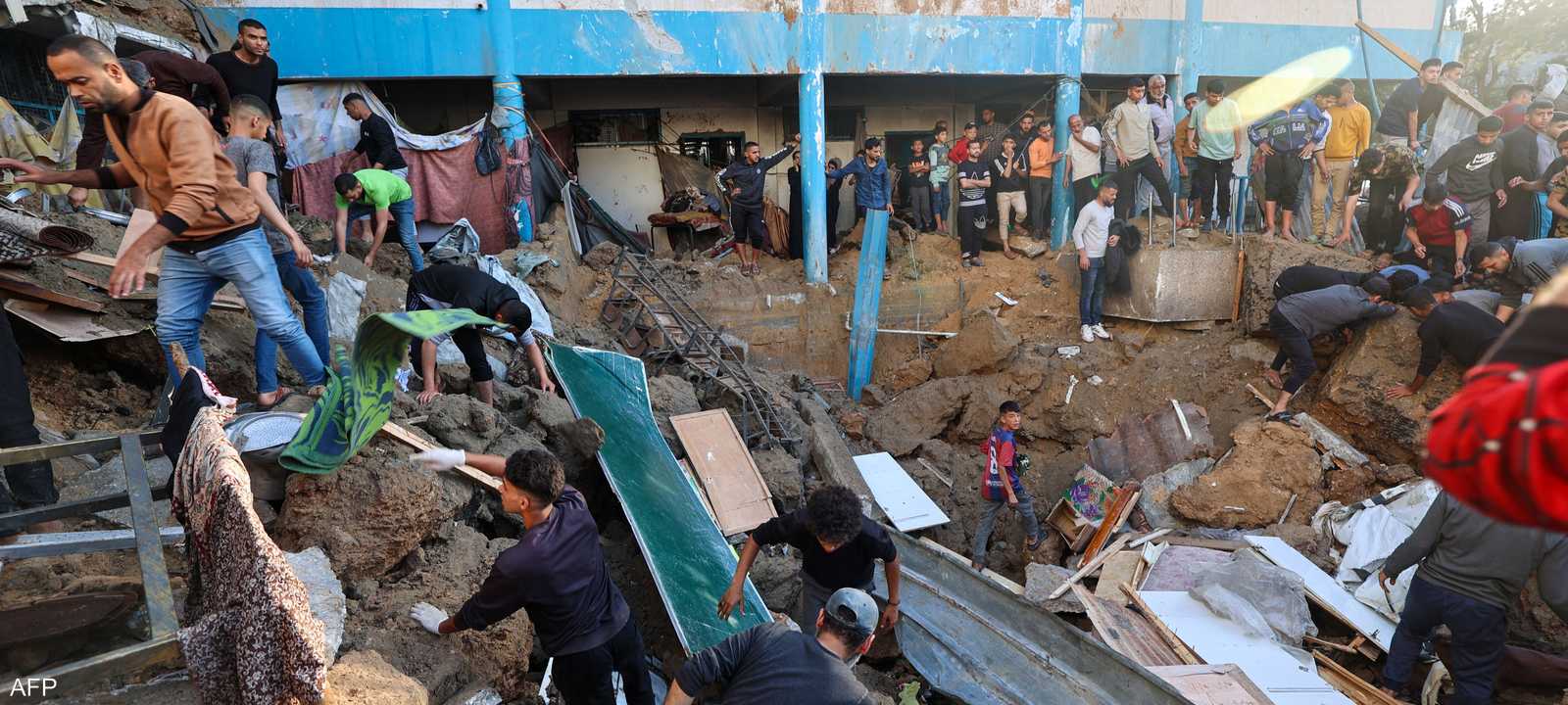 قصف إسرائيلي على مدرسة للأونروا في غزة