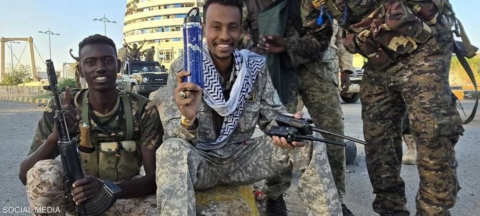 في المقدمة قائد كتيبة البراء بن مالك