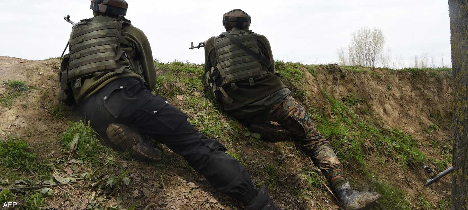 جنود هنود في كشمير المتنازع عليها مع باكستان - أرشيف