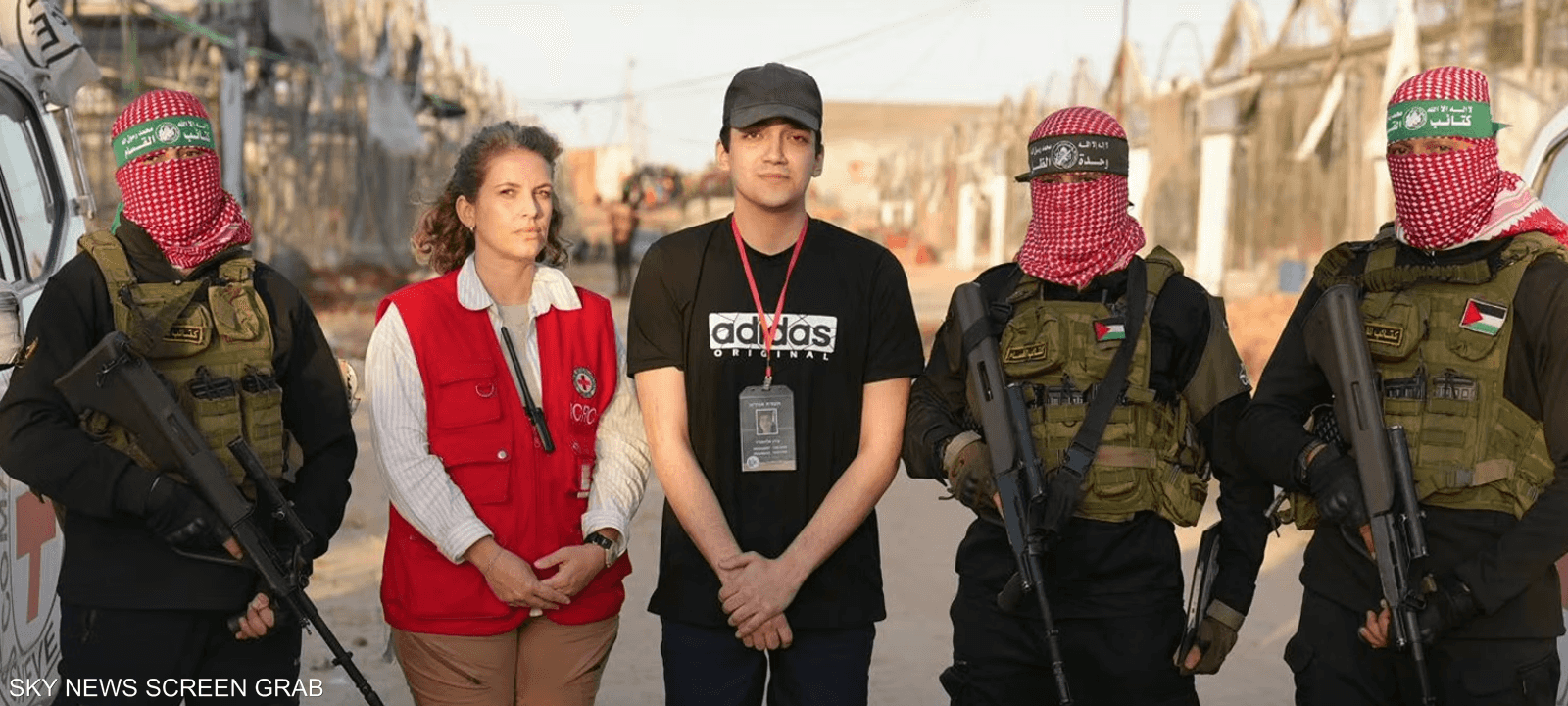 جرت عملية التسليم في شمال مدينة خان يونس