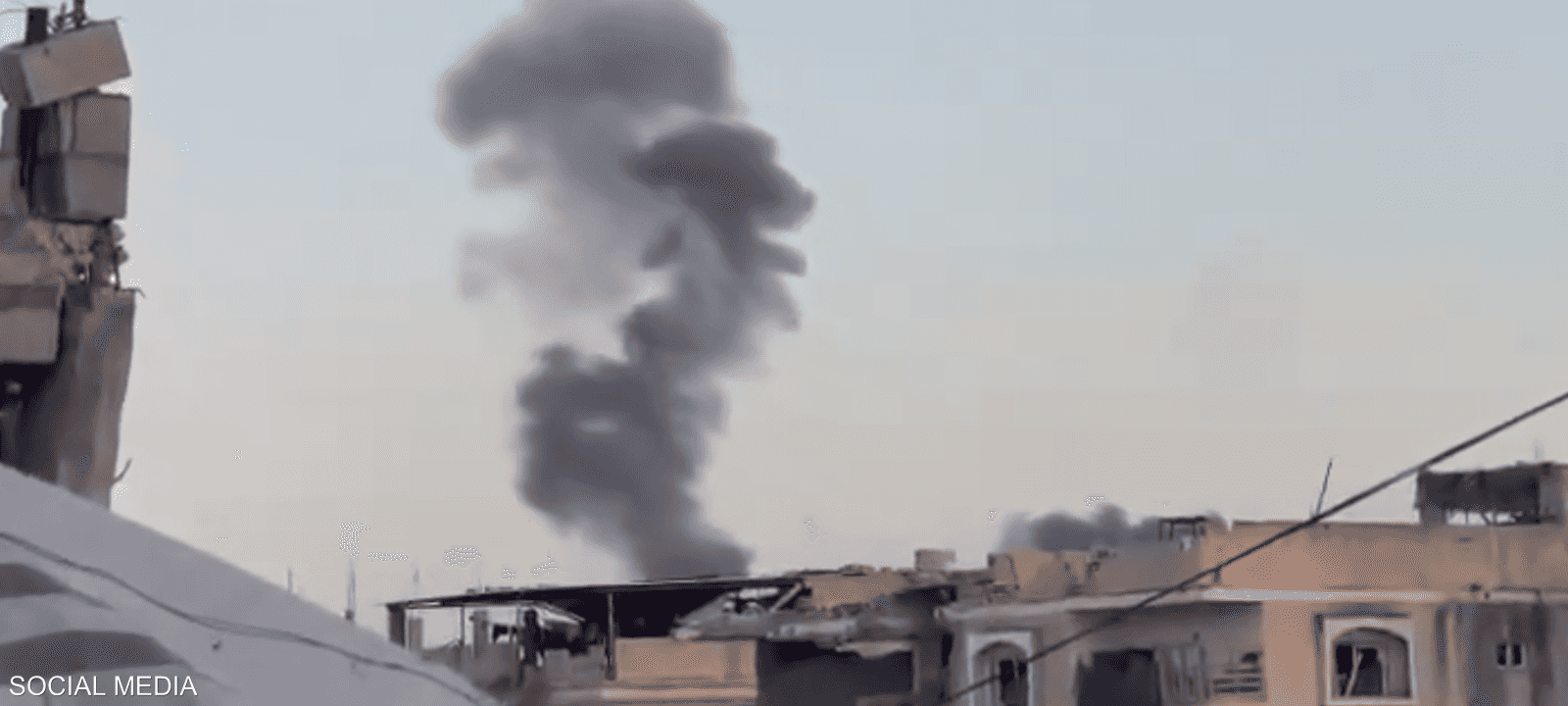 غارات إسرائيلية تستهدف مستشفى غزة الأوروبي