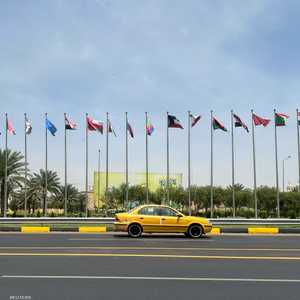 القمة العربية تنعقد في العراق
