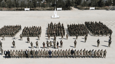 وزارة الدفاع السورية تدمج كافة الوحدات العسكرية وتمنح "مهلة"