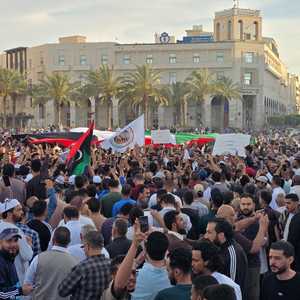 تظاهرات تطالب برحيل رئيس الحكومة الليبية