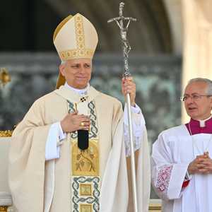 افتتح البابا حبريته بوصفه أول بابا أميركي في التاريخ