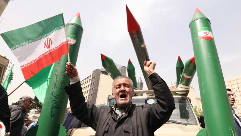إيران تستدعي دبلوماسيا بريطانيا بعد "أزمة الاعتقالات" | سكاي نيوز عربية