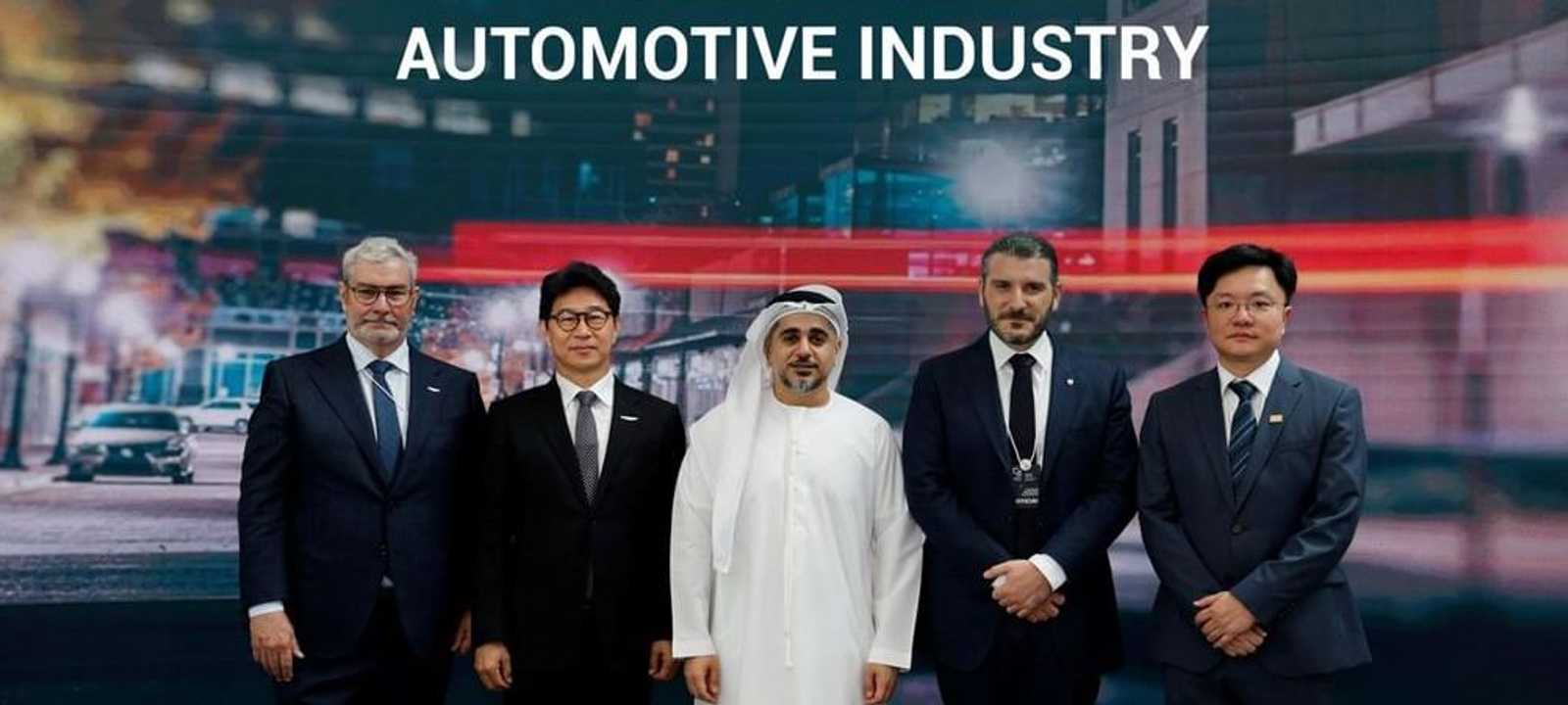 مكتب أبوظبي للاستثمار يطلق برنامجا خاصا بقطاع السيارات