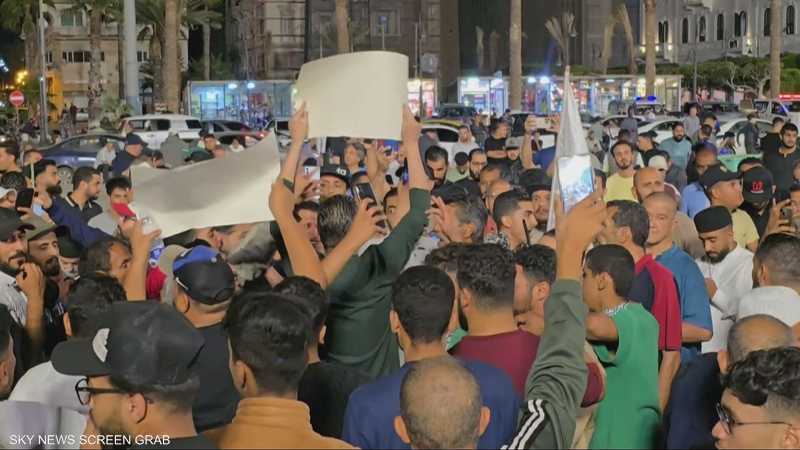 دعوات لحوار وتشكيل حكومة وحدة وطنية في لبيبا عقب الاشتباكات