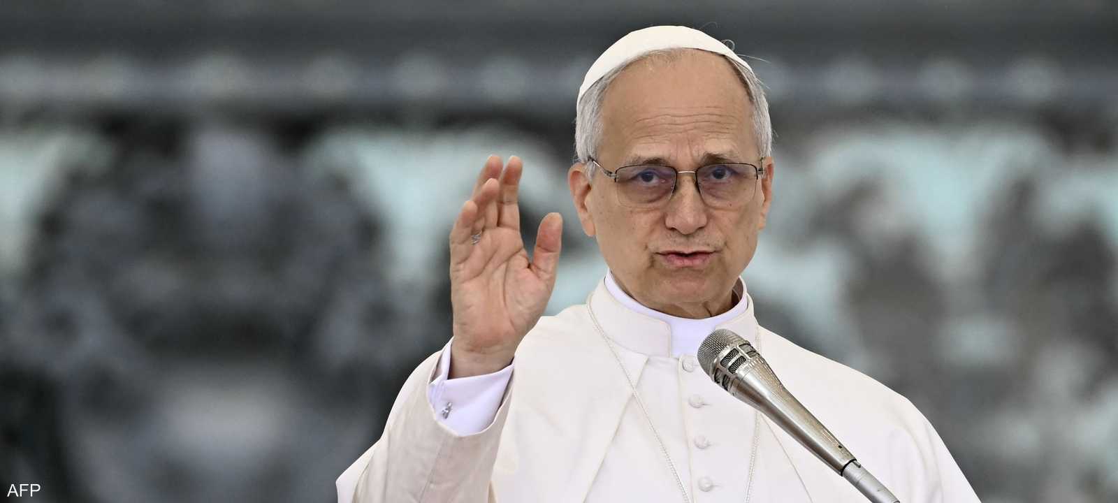 البابا ليو الرابع عشر