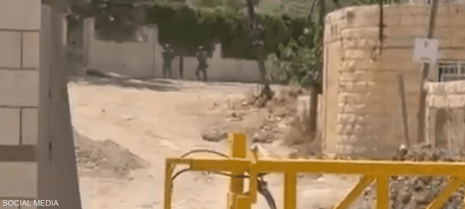 القوات الإسرائيلية تطلق الرصاص على وفد دبلوماسي