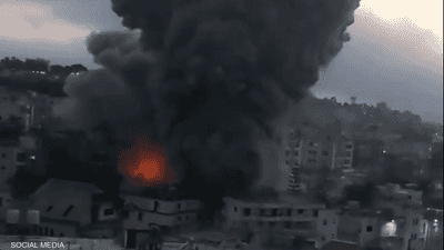 فيديو.. الجيش الإسرائيلي يقصف مبنى جنوبي لبنان