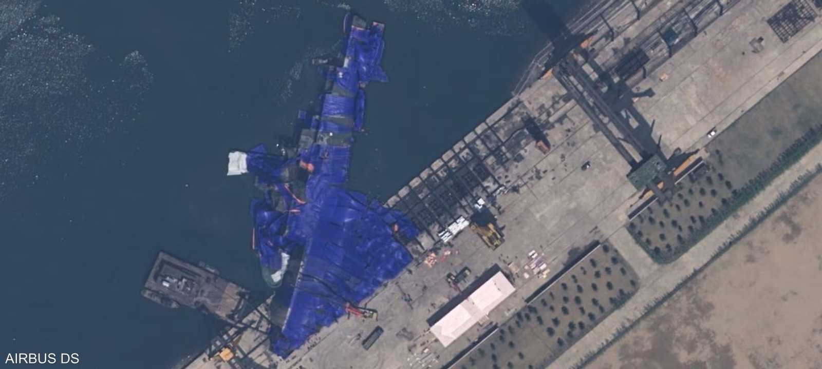 السفينة المنكوبة كما تظهر في صور من الفضاء