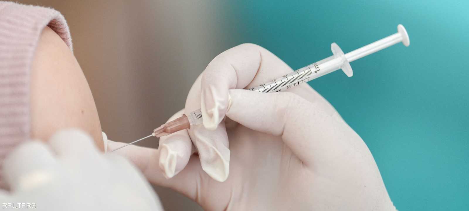 أميركا كشفت عن متطلبات أكثر صرامة لتطعيمات كورونا