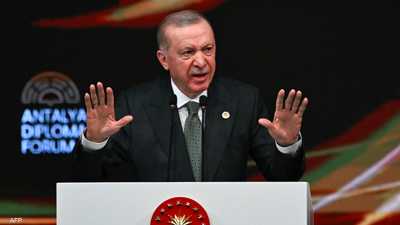 أردوغان يقترح عقد قمة بين بوتين وزيلينسكي وترامب في تركيا
