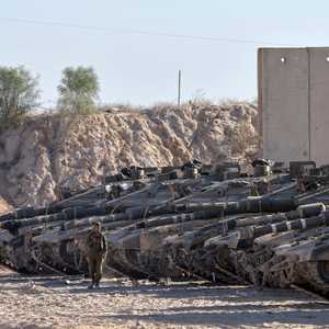 دبابات إسرائيلية