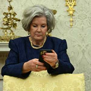 وايلز قالت إن هاتفها تعرض للاختراق