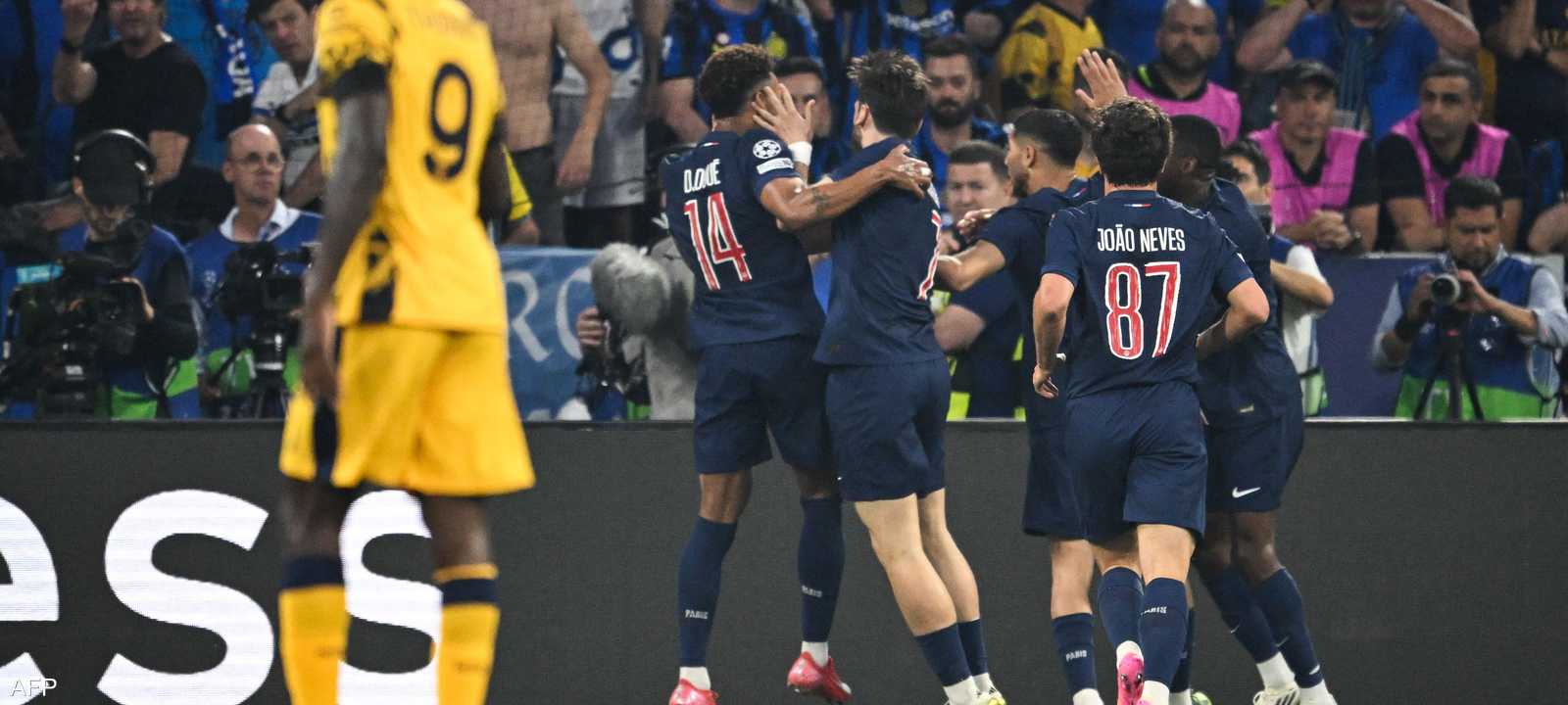 باريس سان جرمان أنهى الشوط الأول متقدما بثنائية