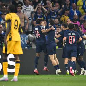 باريس سان جرمان أنهى الشوط الأول متقدما بثنائية