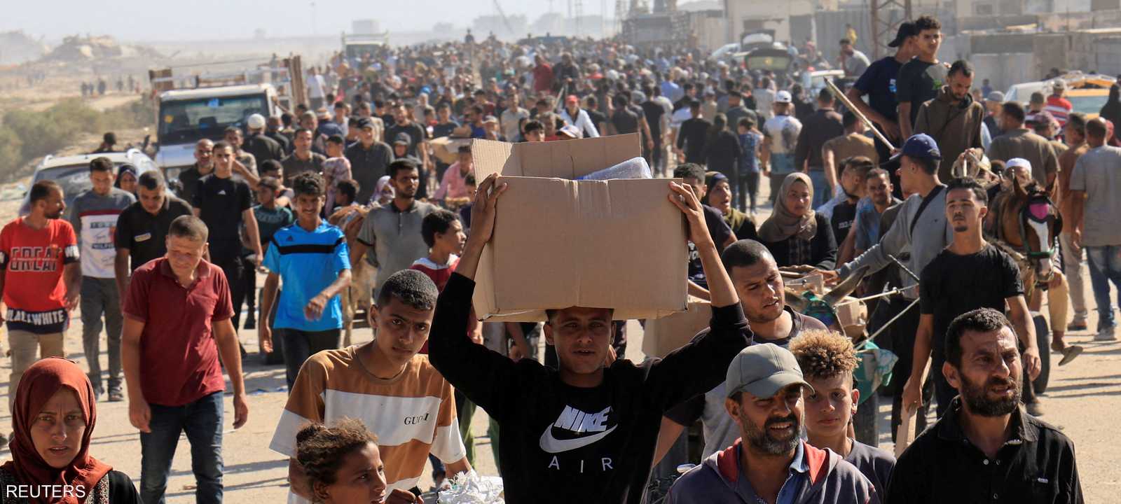 يعاني سكان غزة من نقص حاد في الأغذية.. أرشيفية