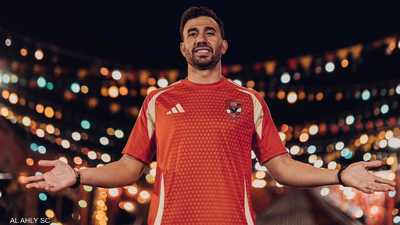 الأهلي المصري يعلن عودة تريزيغيه
