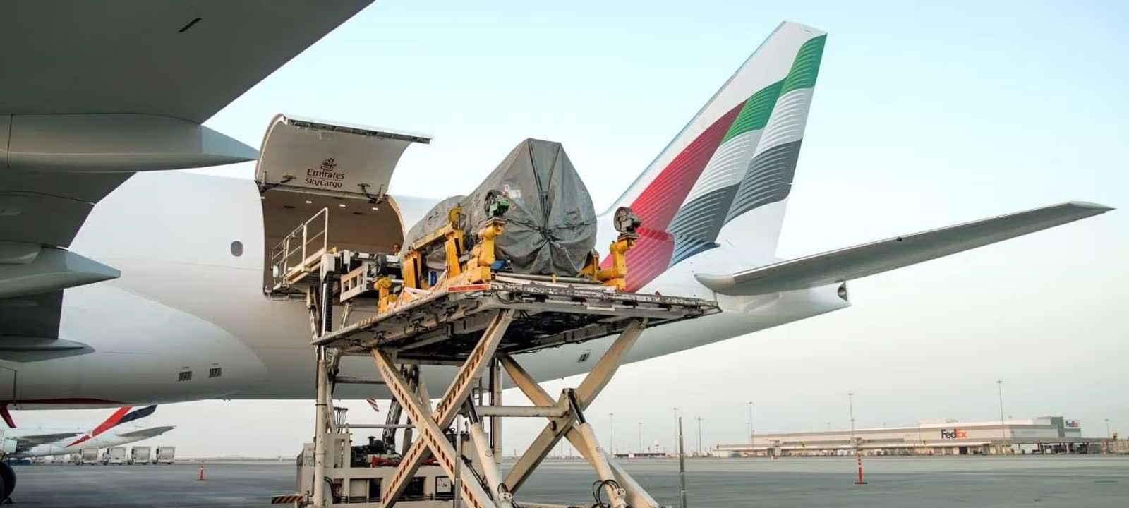 الإمارات للشحن الجوي