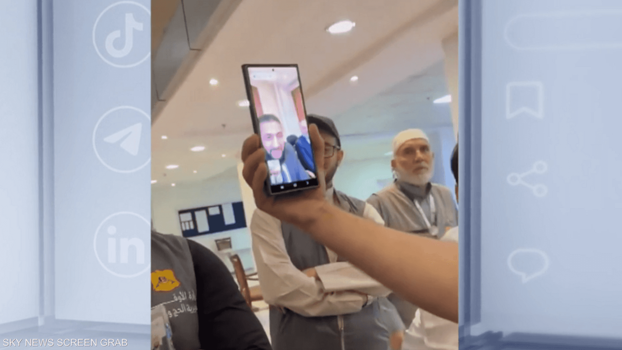 الرئيس السوري يتواصل مع الحجاج السوريين عبر تقنية الفيديو