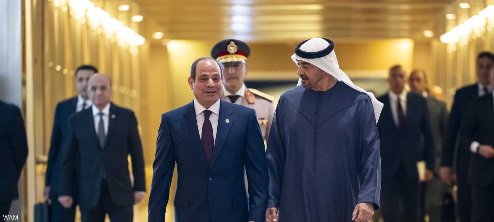 الشيخ محمد بن زايد استقبل السيسي في أبو ظبي