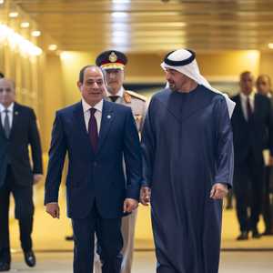 الشيخ محمد بن زايد استقبل السيسي في أبو ظبي
