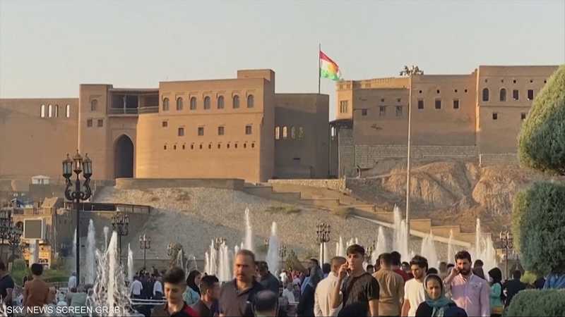 إيقاف صرف رواتب موظفي إقليم كردستان العراق