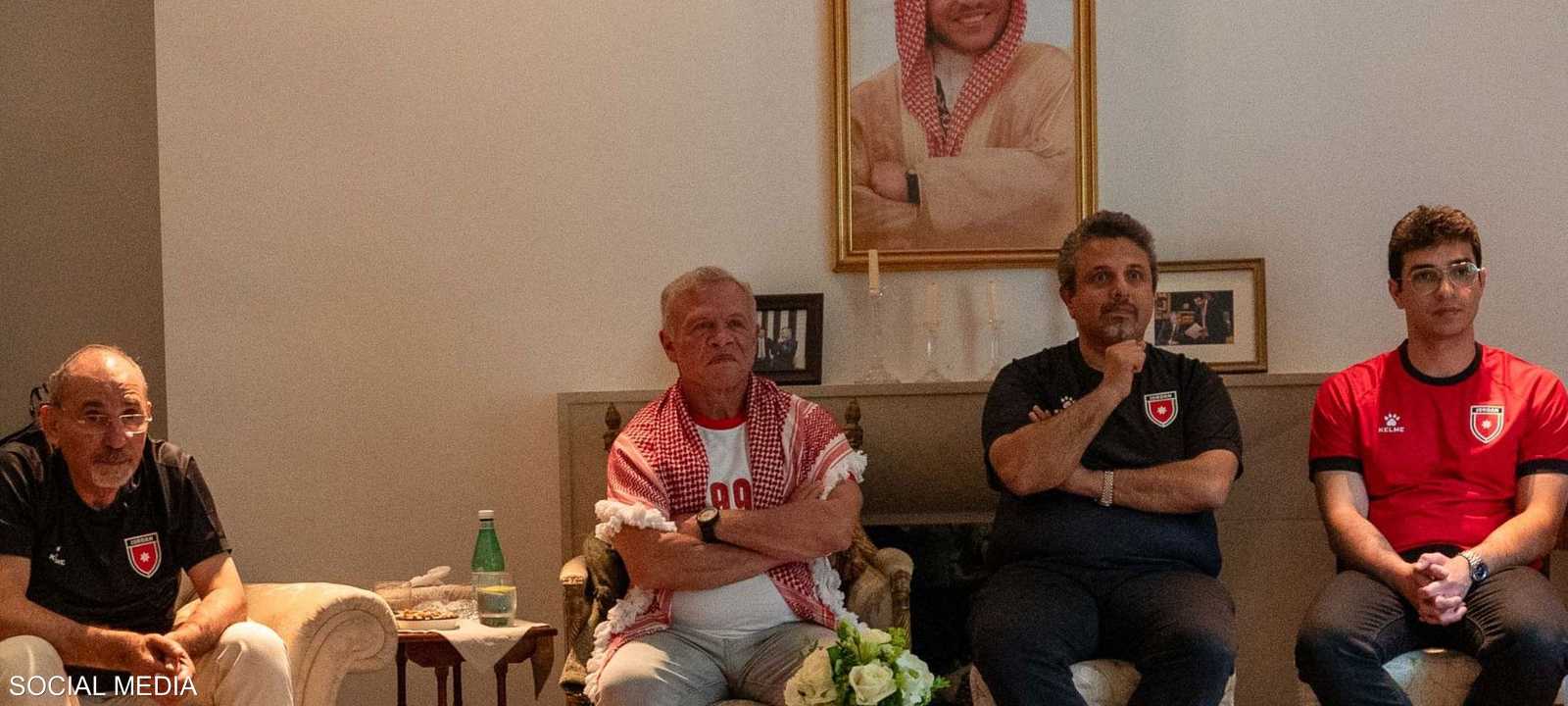 العاهل الأردني تابع مباراة منتخب بلاده الخميس