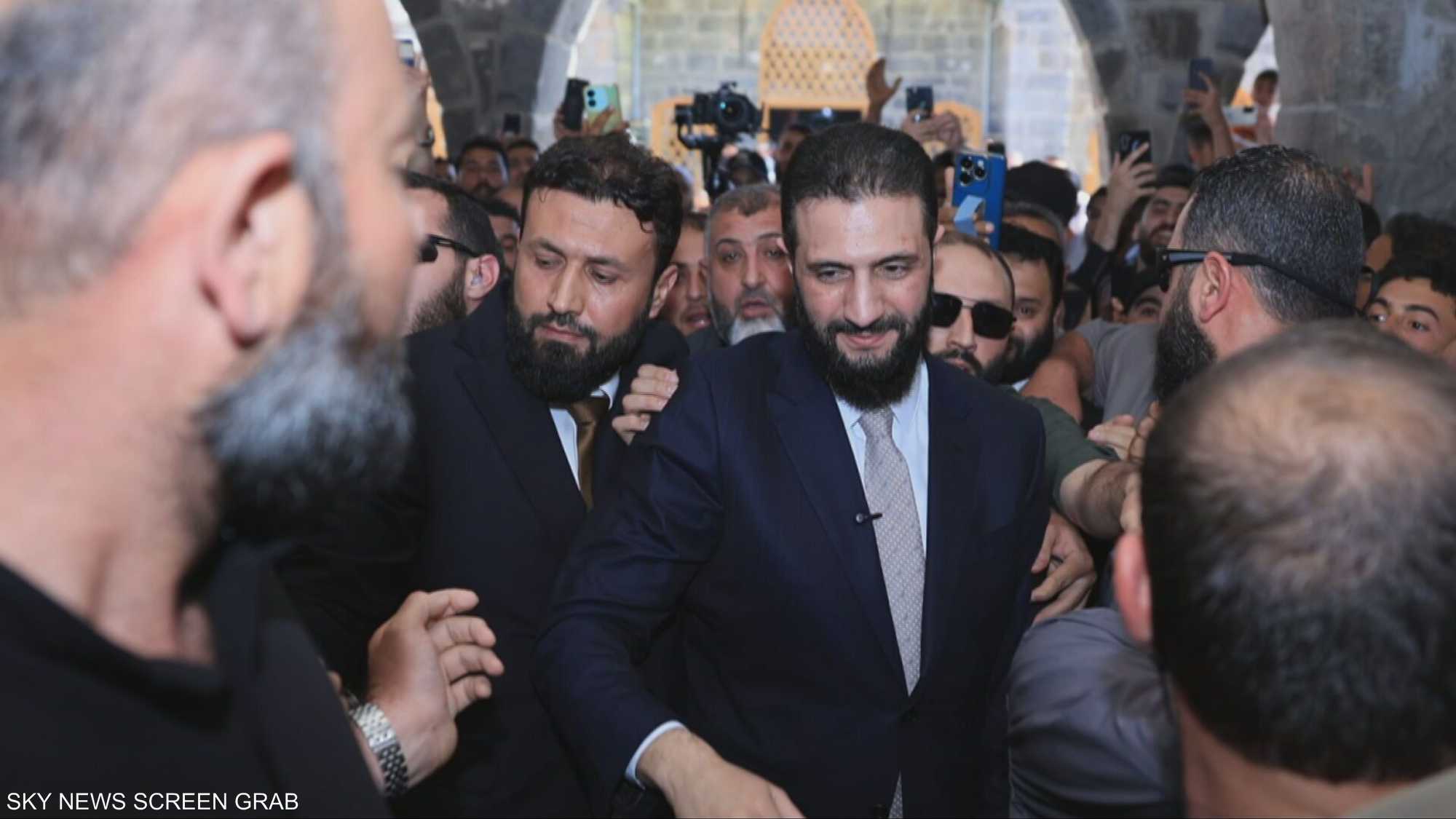سوريا وإسرائيل.. الشرع في درعا