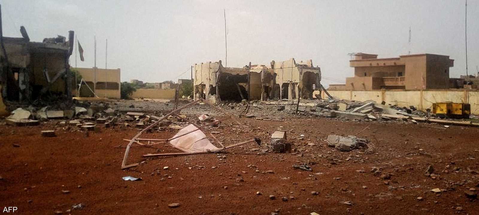 تفجير انتحاري في موقع للجيش المالي.. أرشيفية