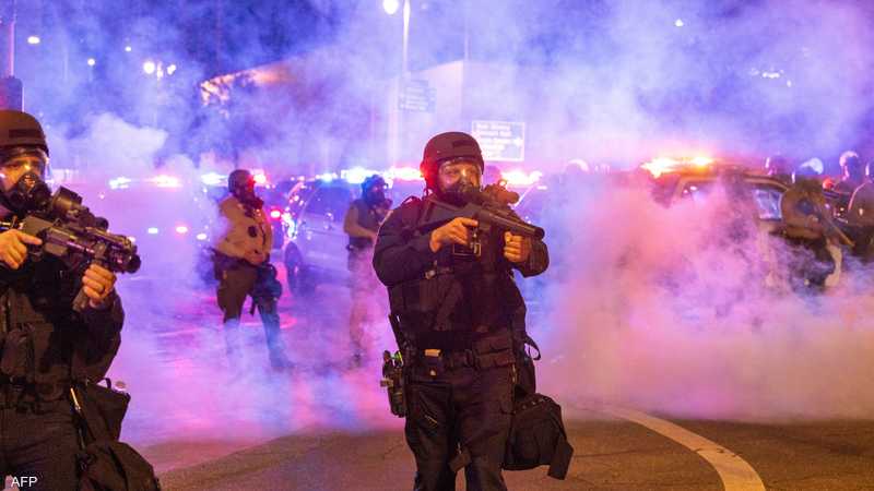 أحداث لوس أنجلوس.. هل يستغلها ترامب من أجل