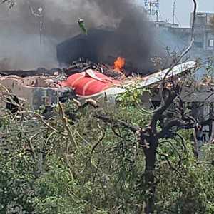 الطائرة المنكوبة تتبع للخطوط الجوية الهندية