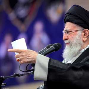 خامنئي توعد برد قوي على إسرائيل