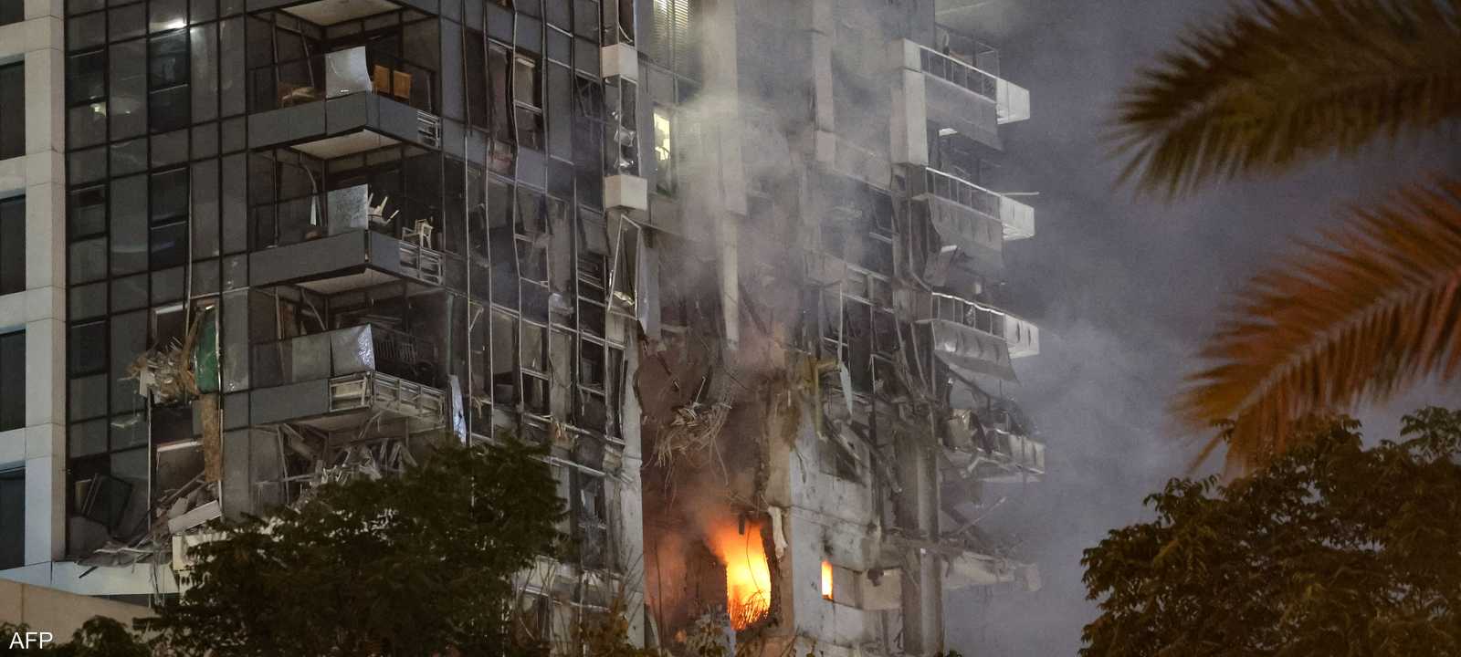 مبنى طالته الصواريخ الإيرانية في تل أبيب