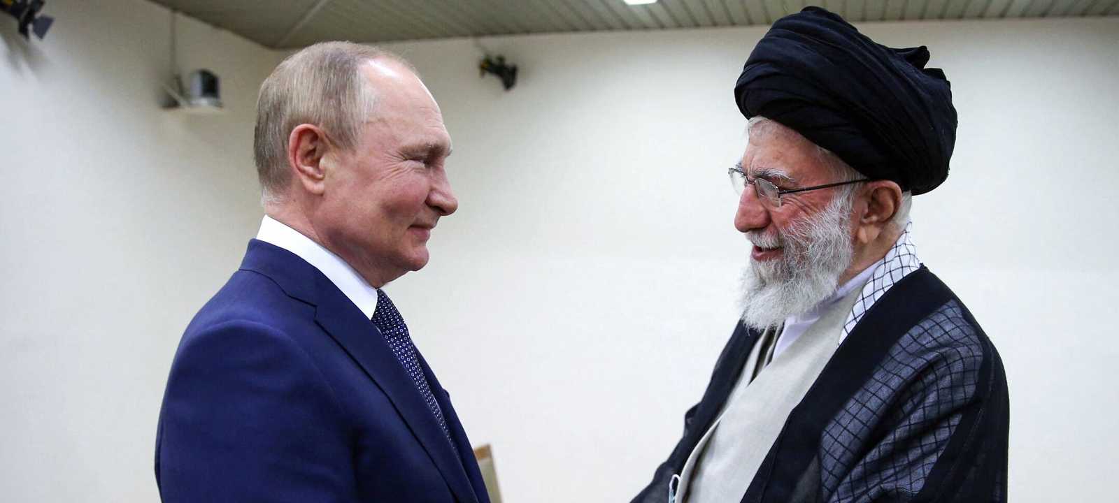 أرشيفية لخامنئي وبوتين
