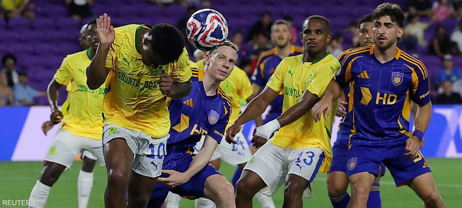 من المباراة بين الفريقين