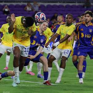 من المباراة بين الفريقين