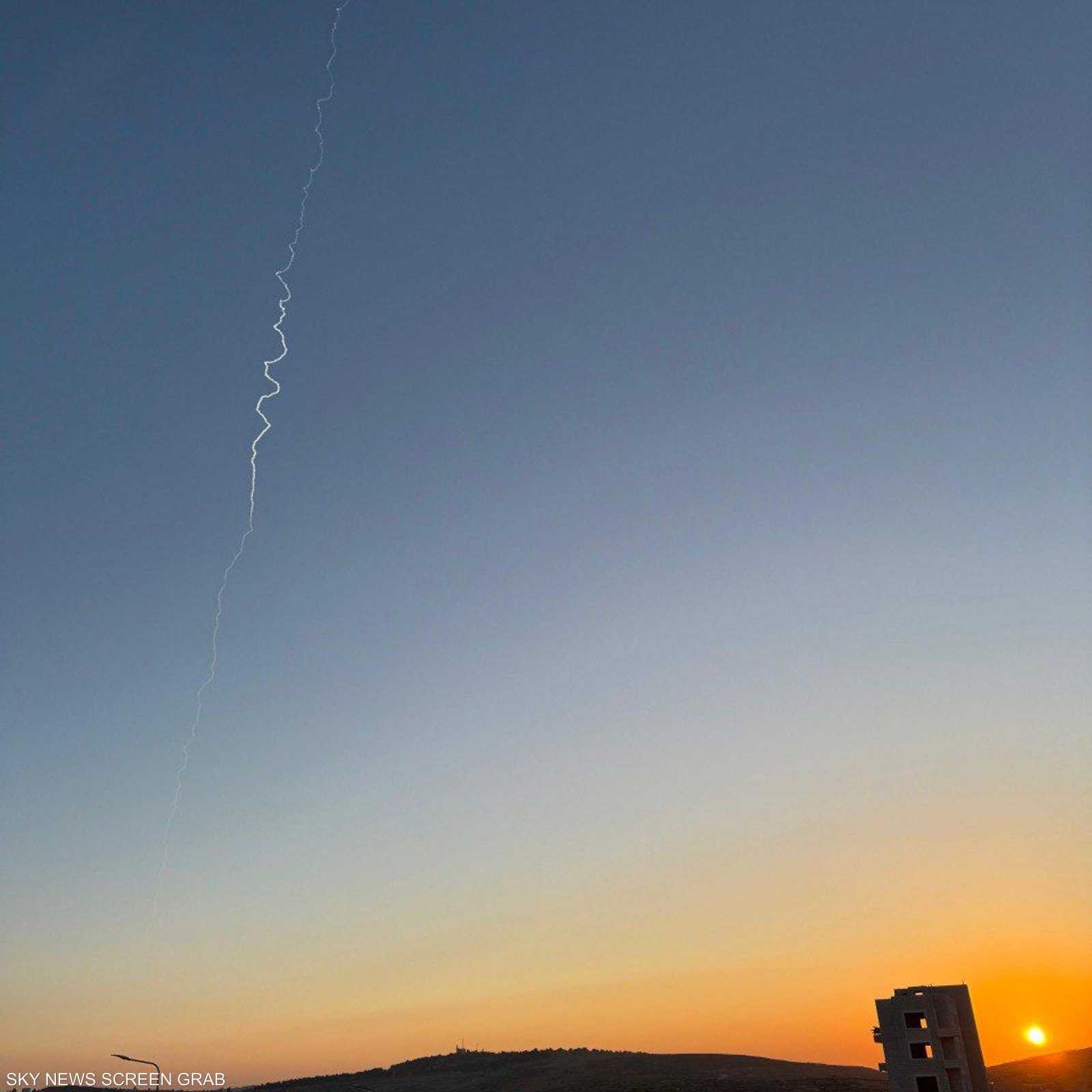 الجيش الإسرائيلي أعلن اعتراض الصواريخ التي أطلقتها إيران