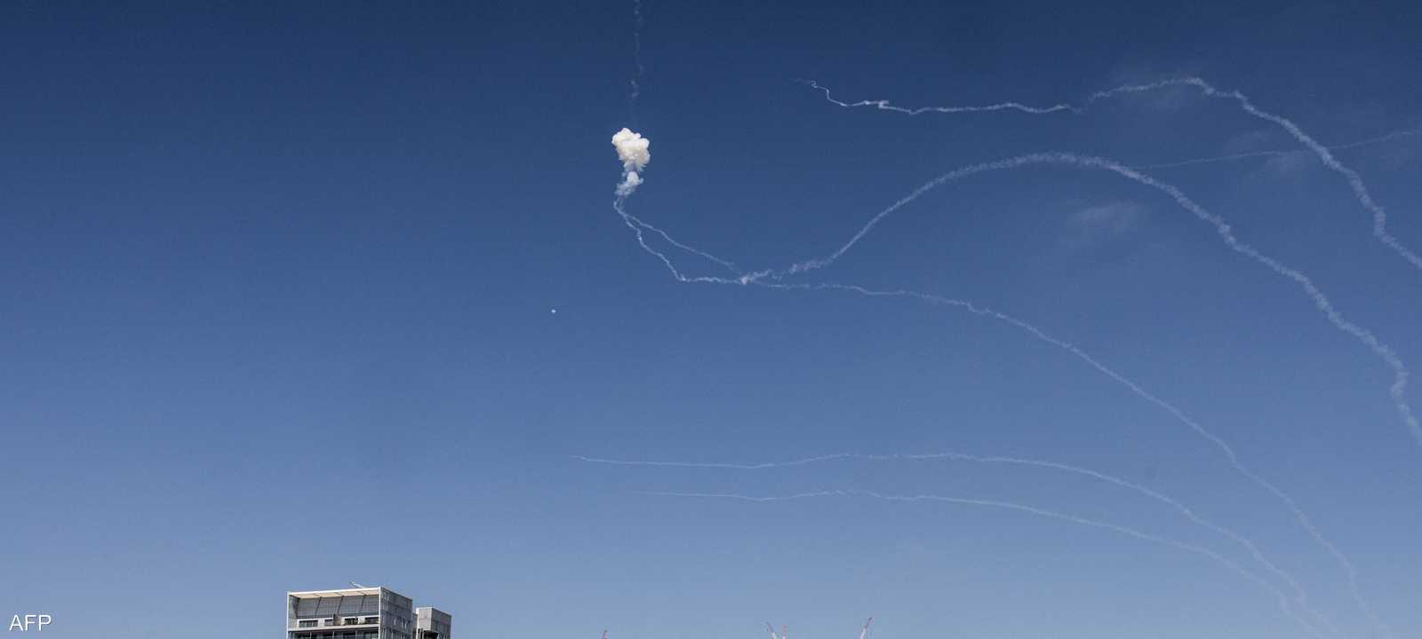 اعتراض صاروخ فوق تل أبيب