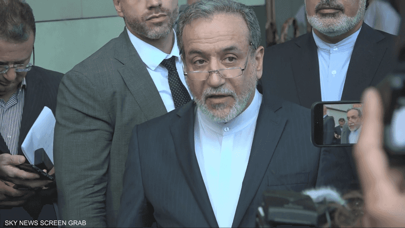 جنيف تختبر نوايا إيران وموقف غامض من أميركا