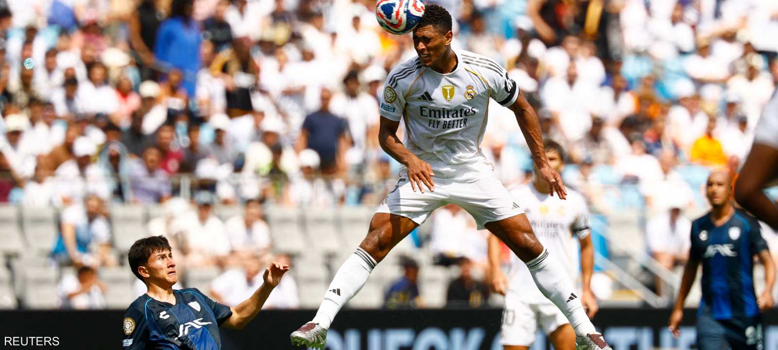 من المباراة بين الفريقين