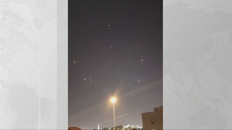مصادر: إيران تطلق صواريخ باتجاه قواعد أميركية