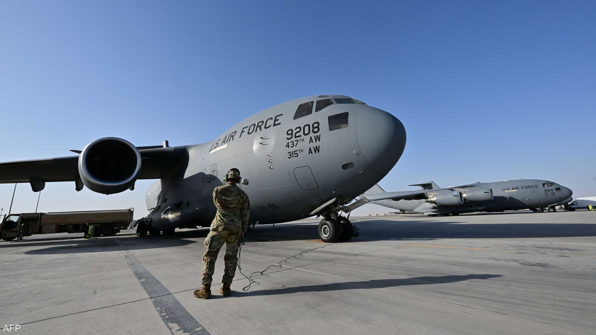 من قاعدة العديد