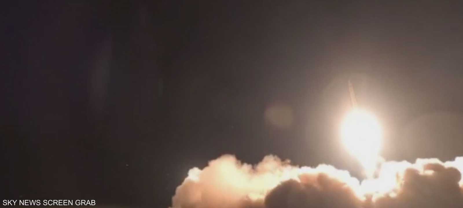 صور متداولة لإطلاق الحرس الثوري صواريخ على قاعد العديد