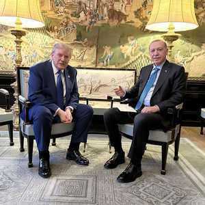 أردوغان وترامب التقيا في لاهاي
