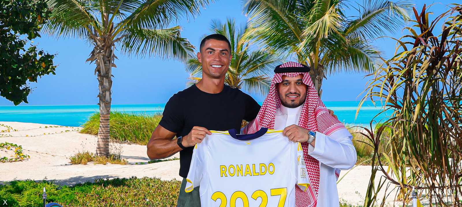 رونالدو جدد عقده مع النصر