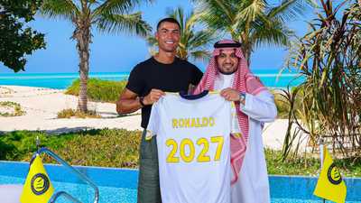 "النصر إلى الأبد".. رونالدو يعلن الاستمرار في السعودية